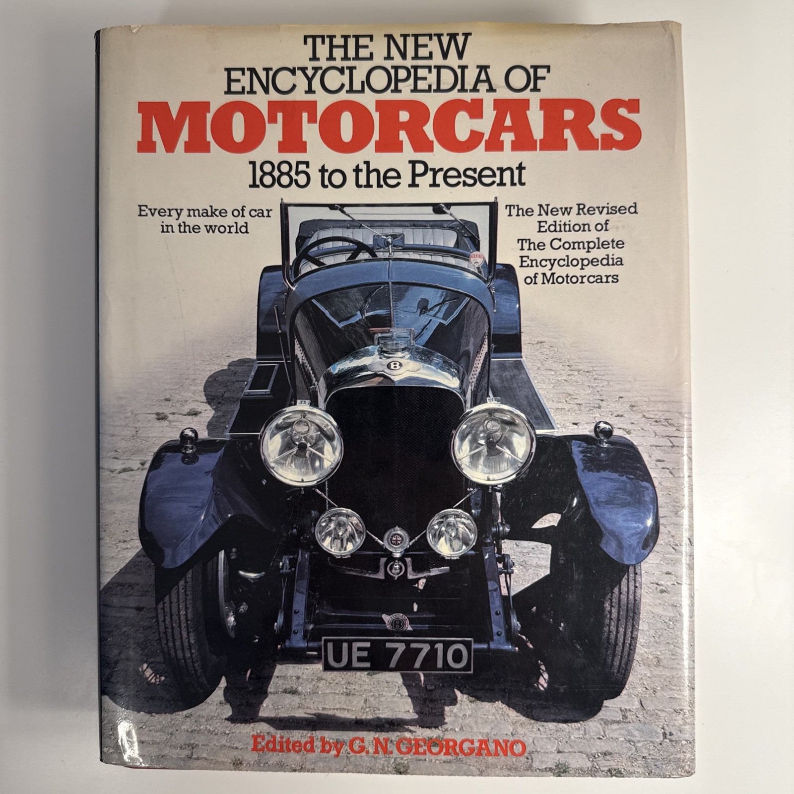 New Encyclopedia of Motorcars Hardcover 1885 to the Present Georgano 1982 VTG DJ