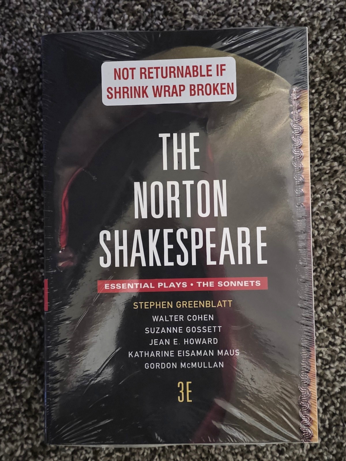 NEW – The Norton Shakespeare: The Essential Plays / The Sonnets (Third Edition)